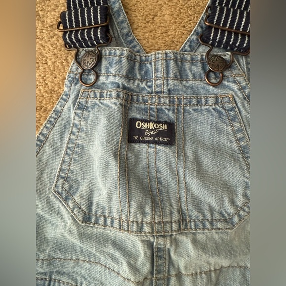 Oshkosh B’Gosh Denim Shortalls - Picture 7 of 7